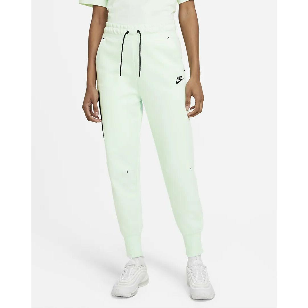 Nike Sportswear Women`s Tech Fleece Pants X-large