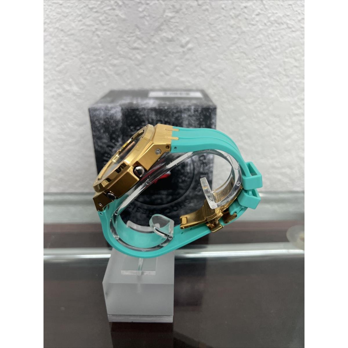 Casio G-shock GA2100 Yellow /teal Casio Oak AP Royal Oak Limited Edition