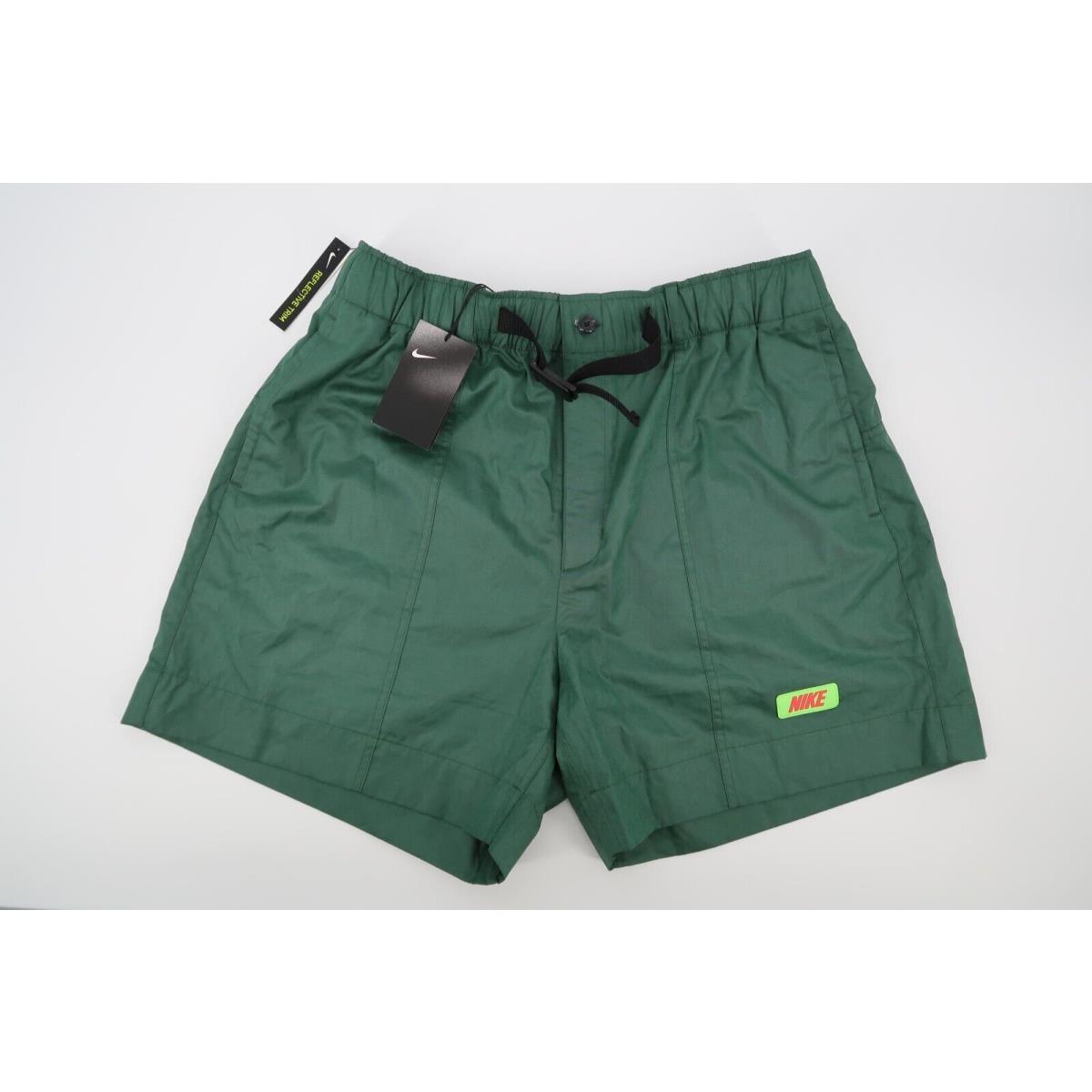 Nike Men`s Quest Cargo Shorts Fir Green Black CI6589-323 Size Large