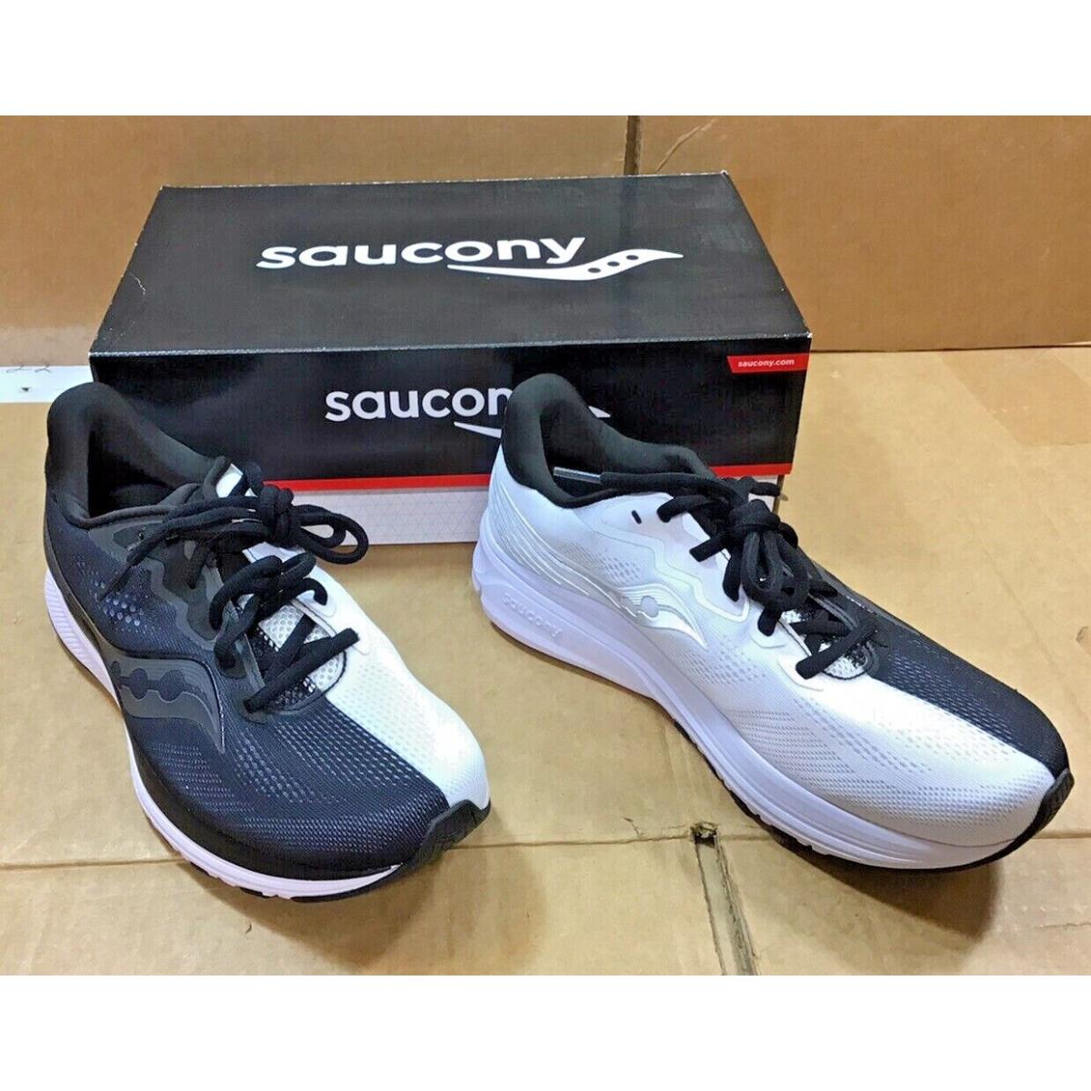 Saucony shoes  - Black/White 1