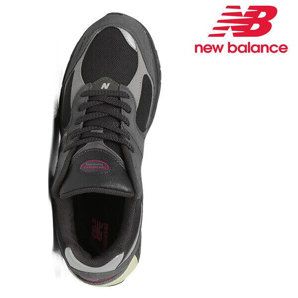 New Balance shoes  - BLACK GRAY PINK 2