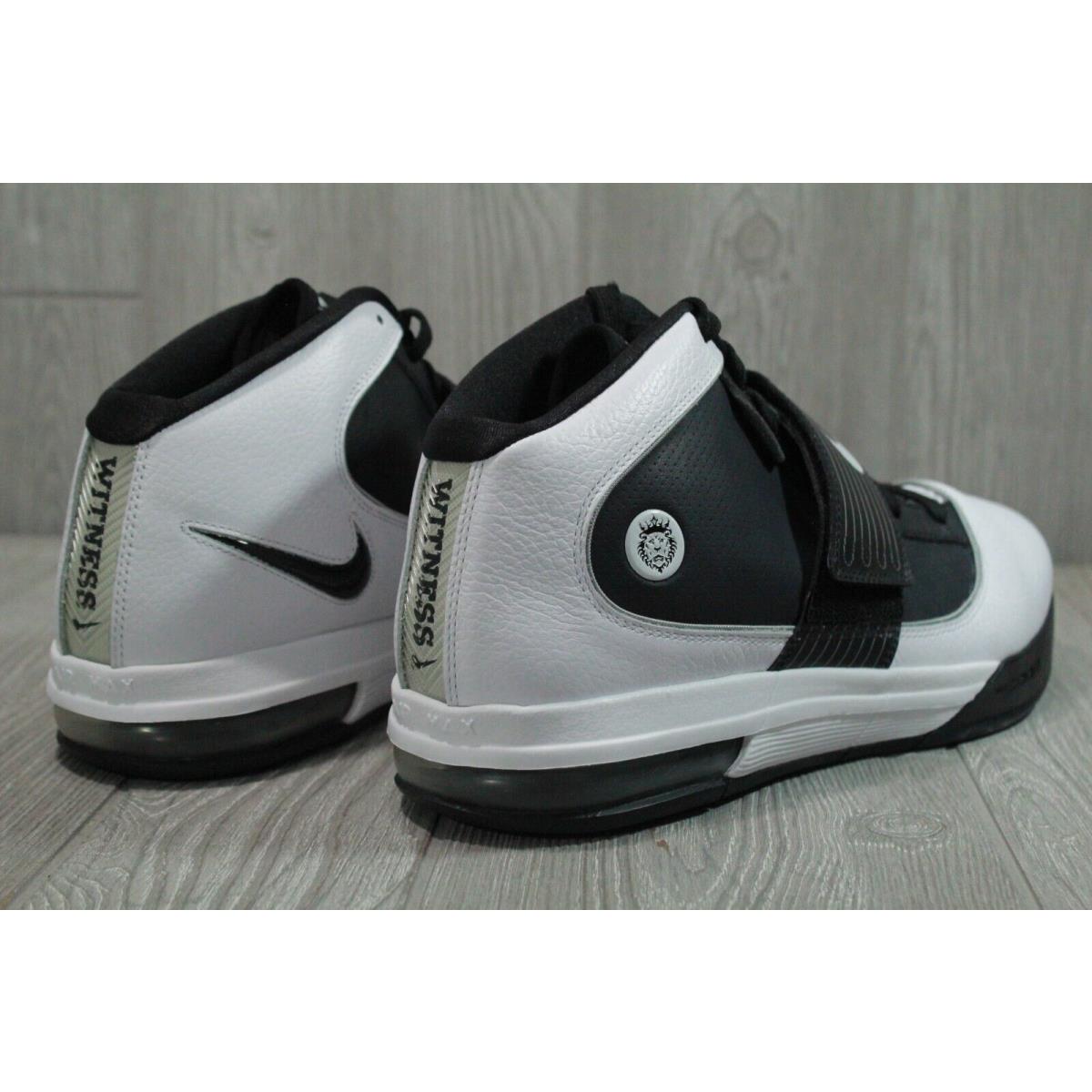 Nike shoes Lebron Soldier - Black 3