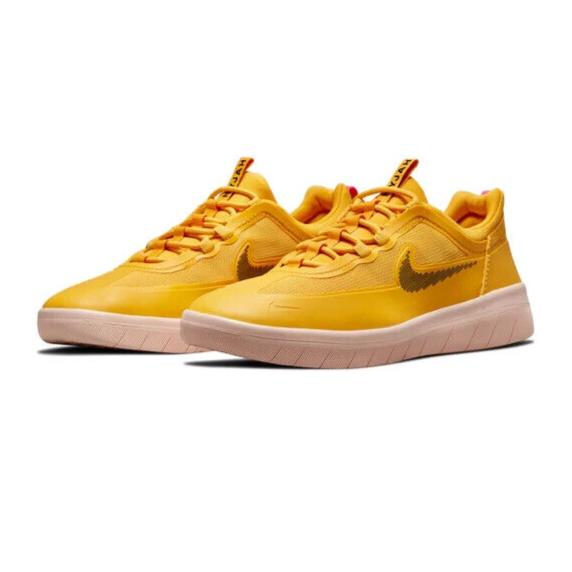 Nike SB Nyjah Free 2 Mens Size 8.5 Shoes CU9220 700 Pollen Olympics Yellow - Yellow