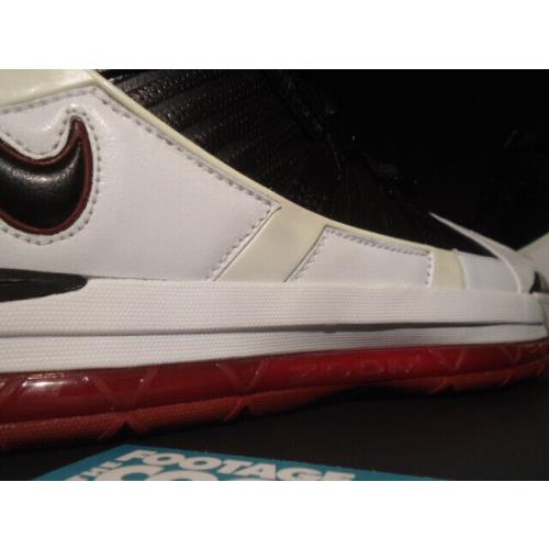 Nike shoes Zoom Lebron - White 0