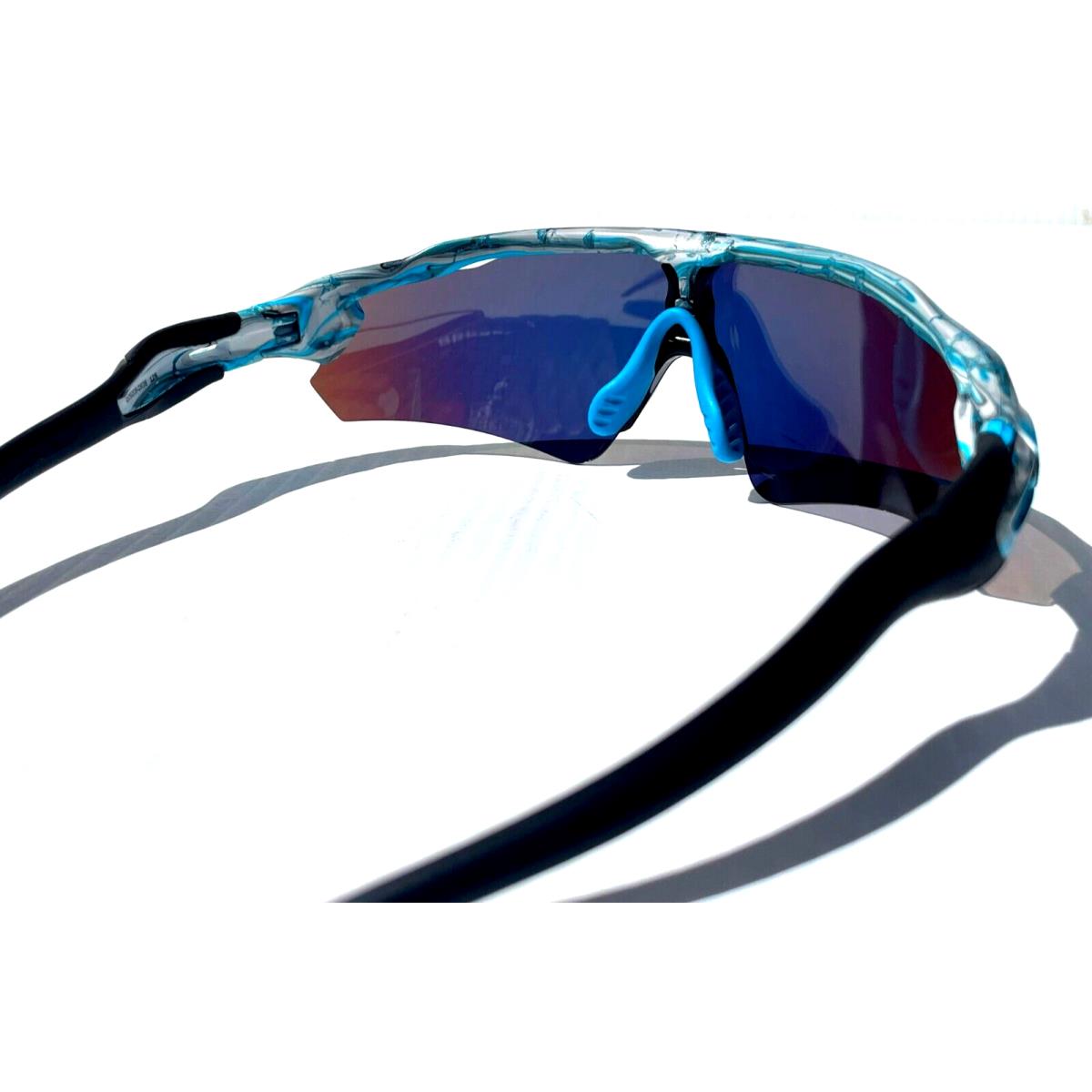 Oakley sunglasses Radar Path - Blue White Grey Frame, Gold Lens