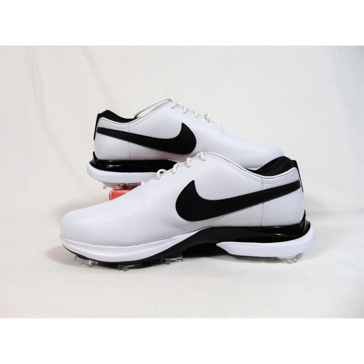 Nike shoes  - White & Black 0