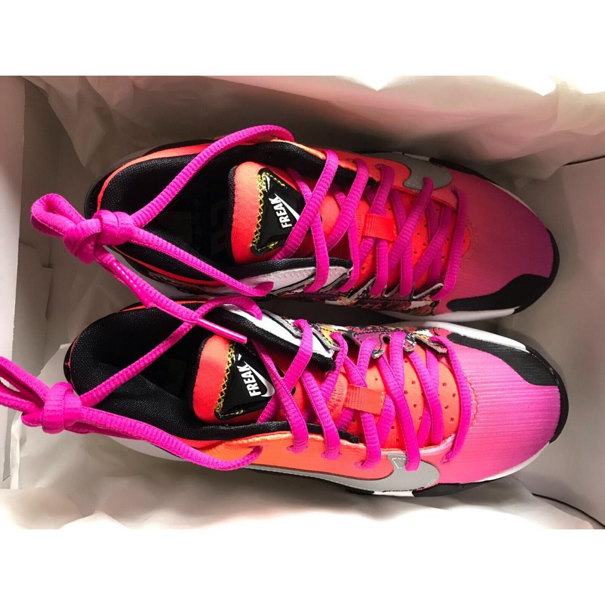 Nike shoes FREAK - Bright Crimson/Fire Pink/White/Black 8