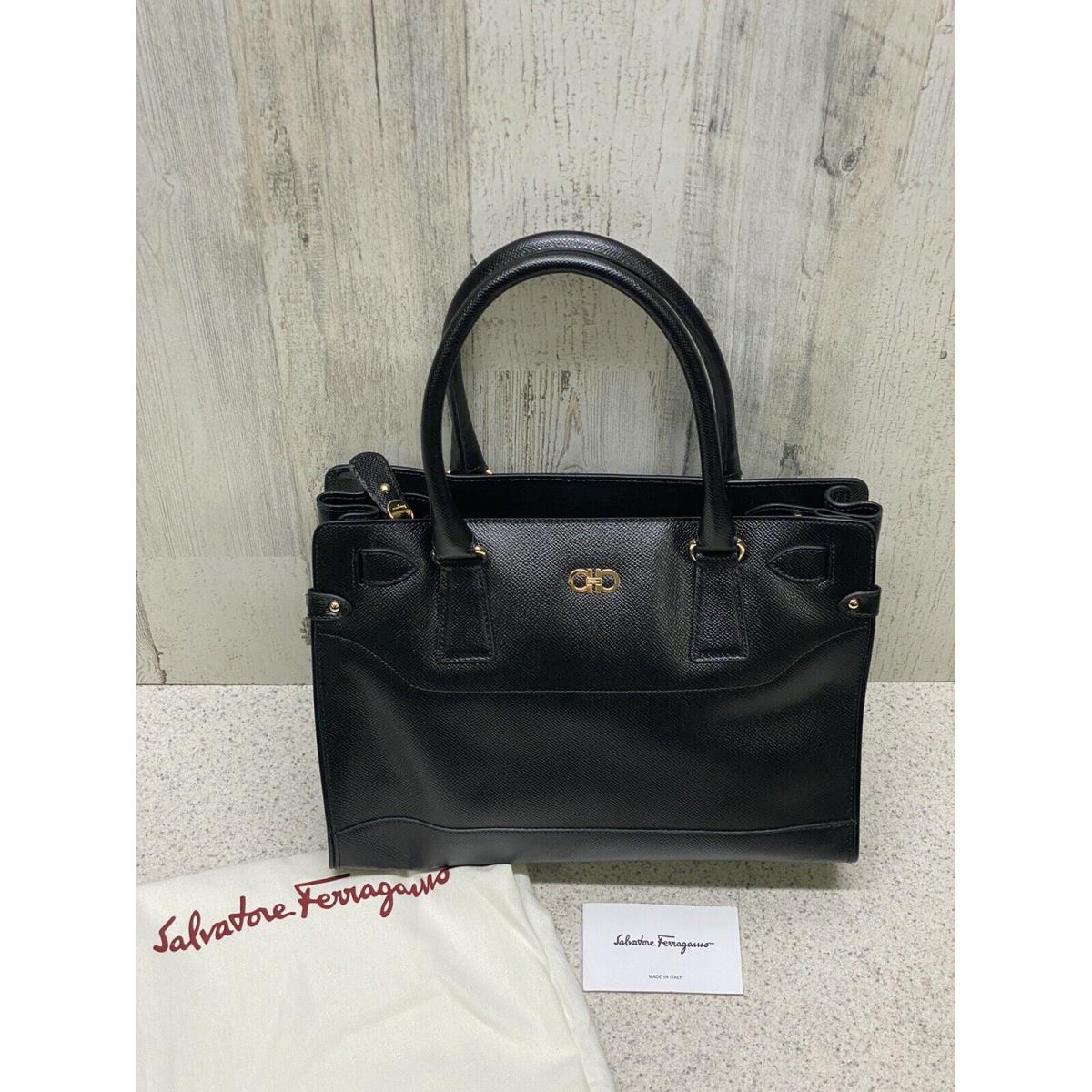 salvatore ferragamo briana bag