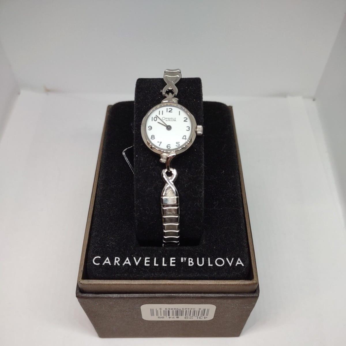 Vintage Nos Ladies Caravelle by Bulova Quartz Watch Easy Read Silver Tone 43L29