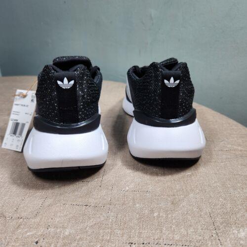 Adidas shoes Swift Run - Black 5