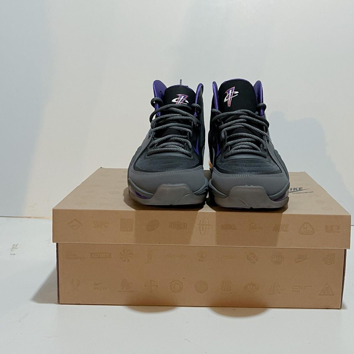 Nike shoes  - Grey 0