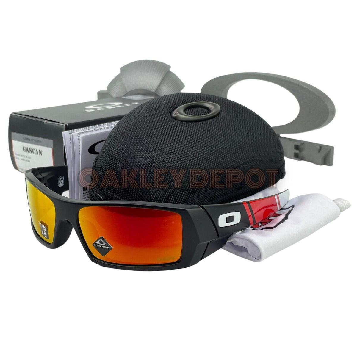 Oakley Gascan 009014 Nfl Kansas City Chiefs/prizm Ruby Sunglasses 31 - Frame: MATTE BLACK KANSAS CITY CHIEFS, Lens: PRIZM RUBY