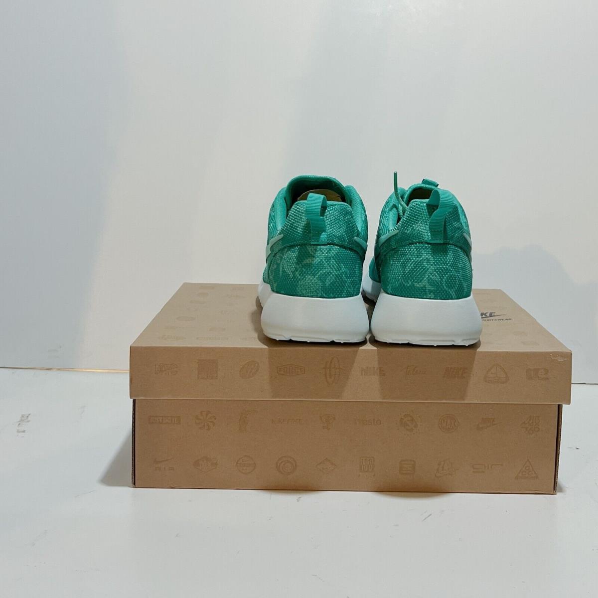 Nike shoes  - Green 1