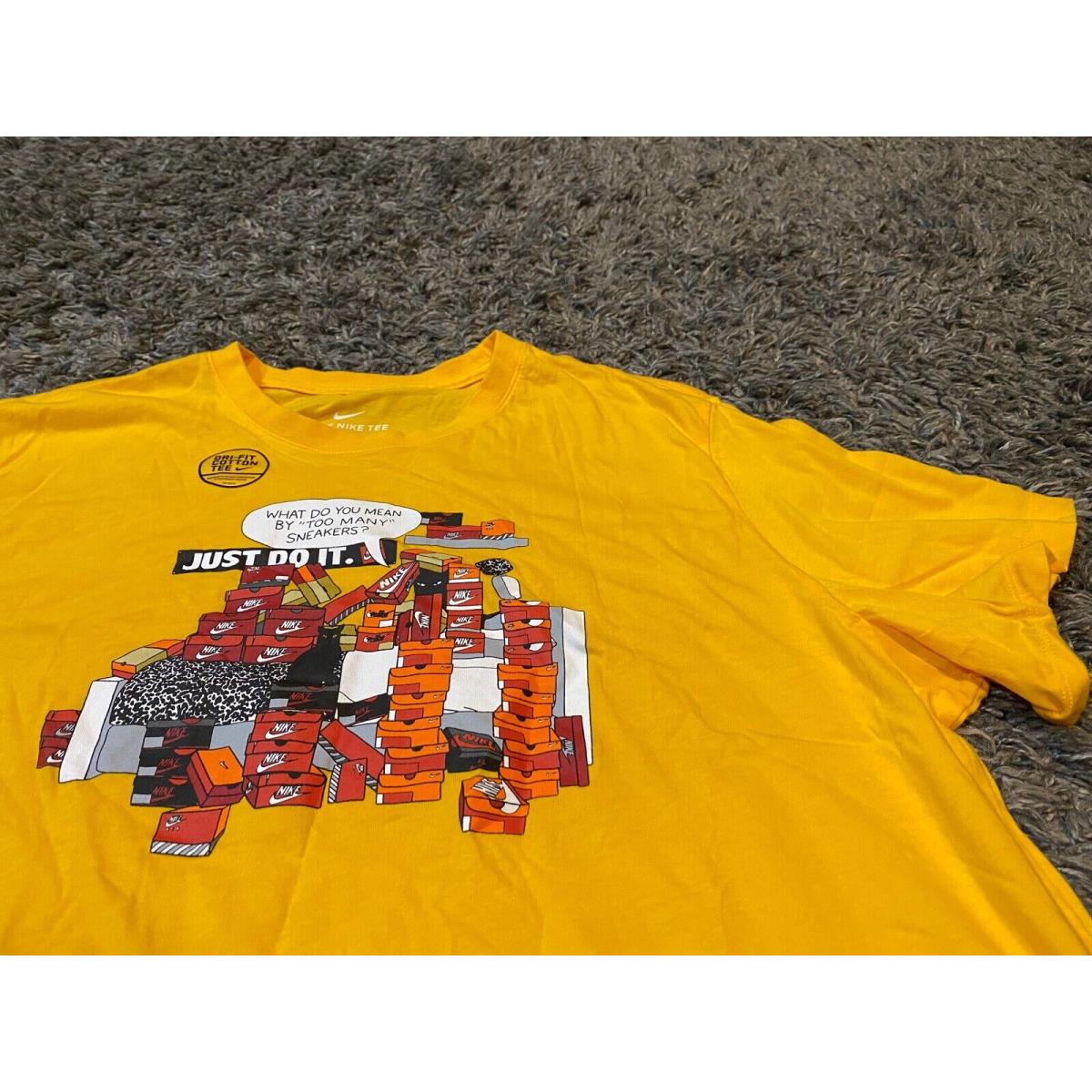Nike Xxl Yellow Too Many Sneakers Shoe Boxes t Shirt Just Do It Black Cat MJ 23