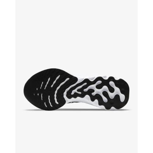 Nike shoes  - Gray 4