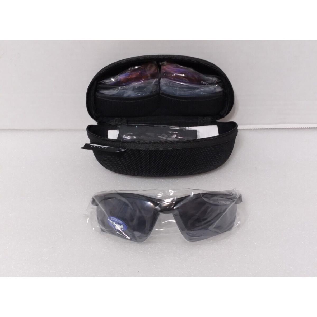 Tifosi Vero Sunglasses Gloss Black w/ Smoke/ac Red/clear Interchangeable Lenses