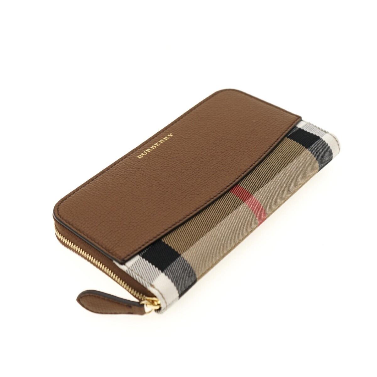 Burberry Elmore Wallet House Check Derby Zip Around