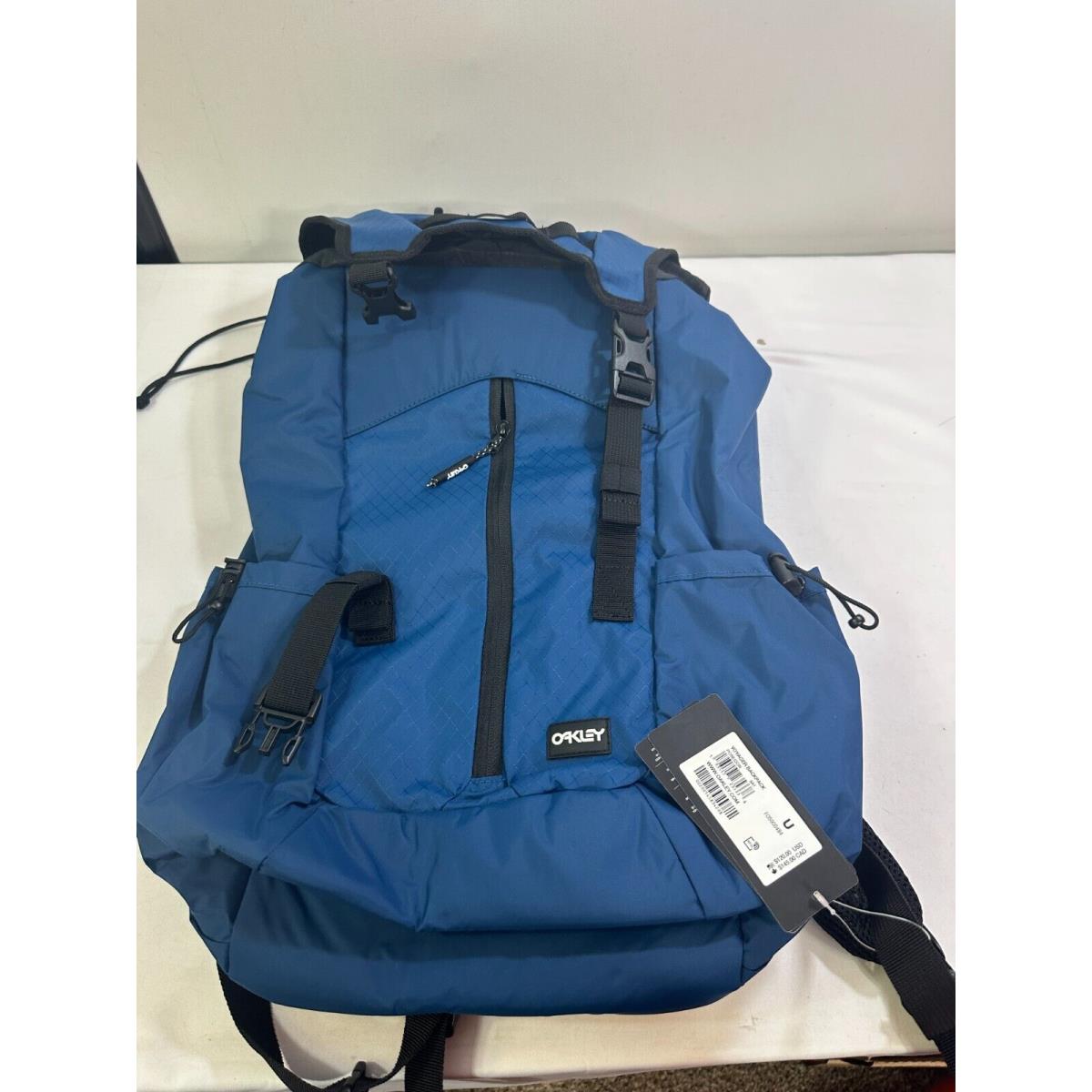 Oakley Voyager Backpack Poseidon FOS900484 Water Resistant - Oakley bag -  193103865727 | Fash Brands