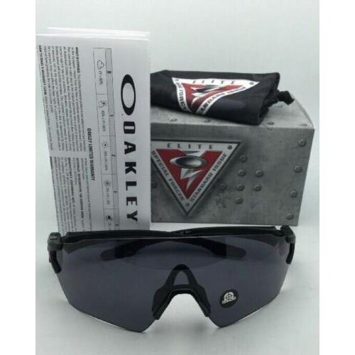 Safety Oakley Industrial Tombstone Sunglasses OO9328-04 Black w/ Grey Ansi   - Oakley sunglasses - 888392182920 | Fash Brands