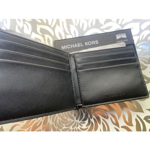 Michael Kors wallet  - Olive 2