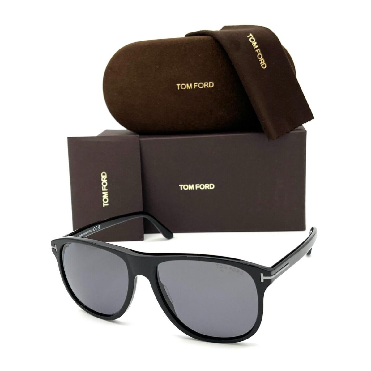 Tom Ford Sunglasses Joni TF 905-N 01D 56-16 Black Frames W/grey Polarized Lenses - Frame: Black, Lens: Smoke Grey Gradient Polarized