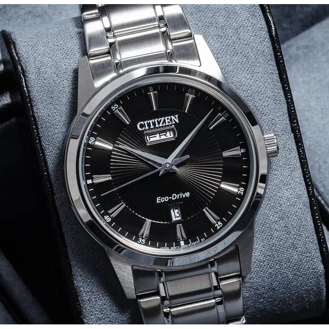 Citizen Eco-drive Black Dial Day Date Display Men`s Watch AW0100-86E