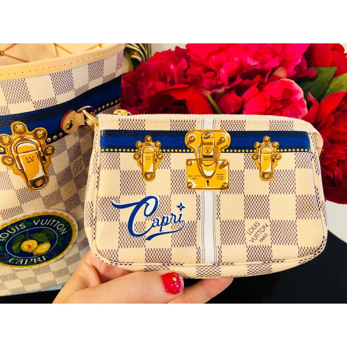 Capri Louis Vuitton Mini Pochette Accessories Summer Trunks Chain Bag Wristlet