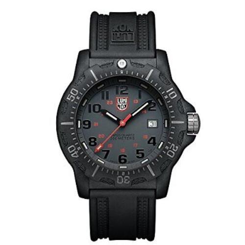 Luminox Land Black Ops Carbon Men`s XL.8802 Grey Dial Black Watch