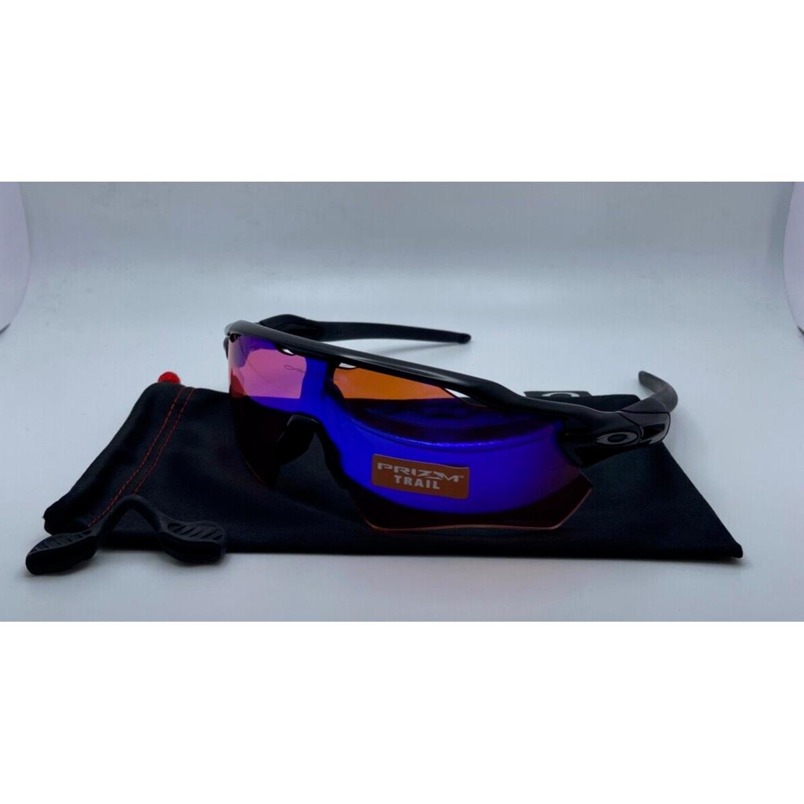 Oakley sunglasses Radar Path - Polished black Frame, PRIZM TRAIL Lens