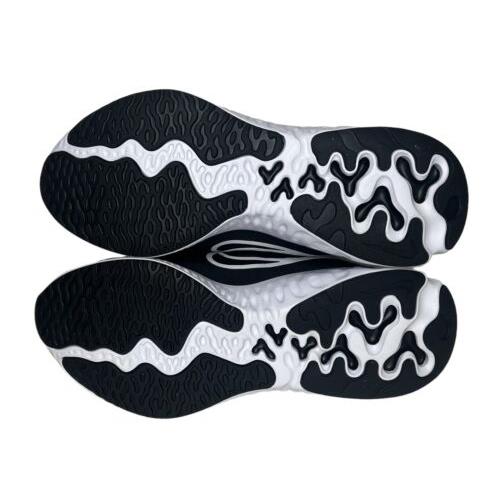 Nike shoes Renew Run - Black 5