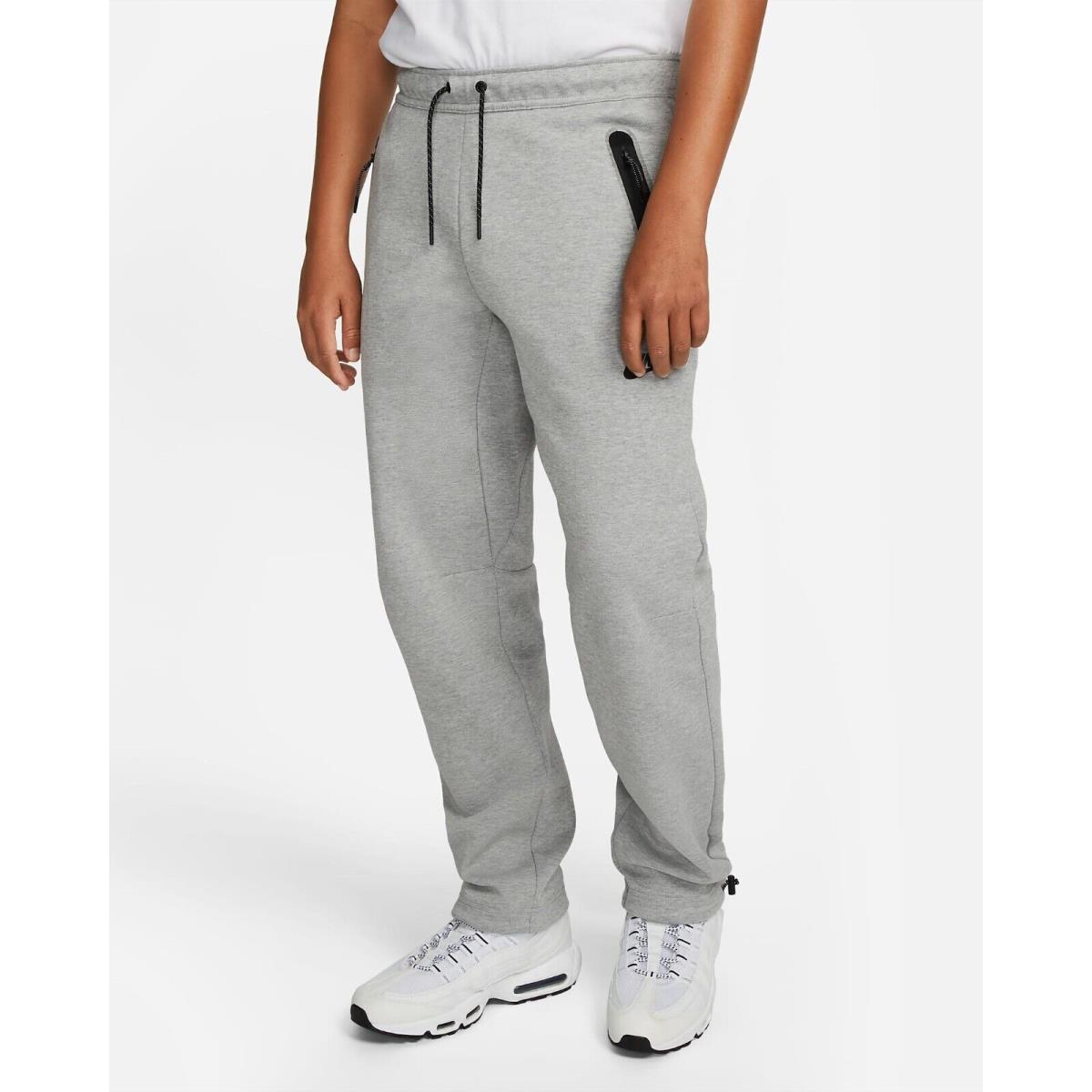 Nike Sportswear Tech Fleece Size XL Straight Jogger Pants Grey Black DQ4312 063