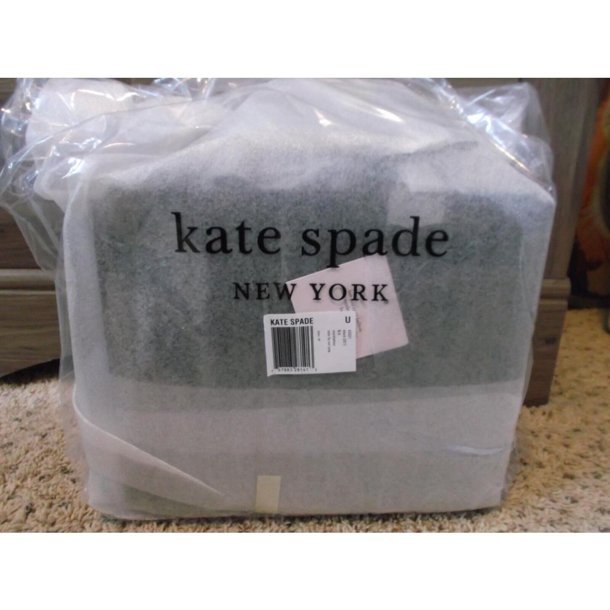 Kate Spade  bag  Manhattan - Black Exterior, Black Lining, Black Handle/Strap 2