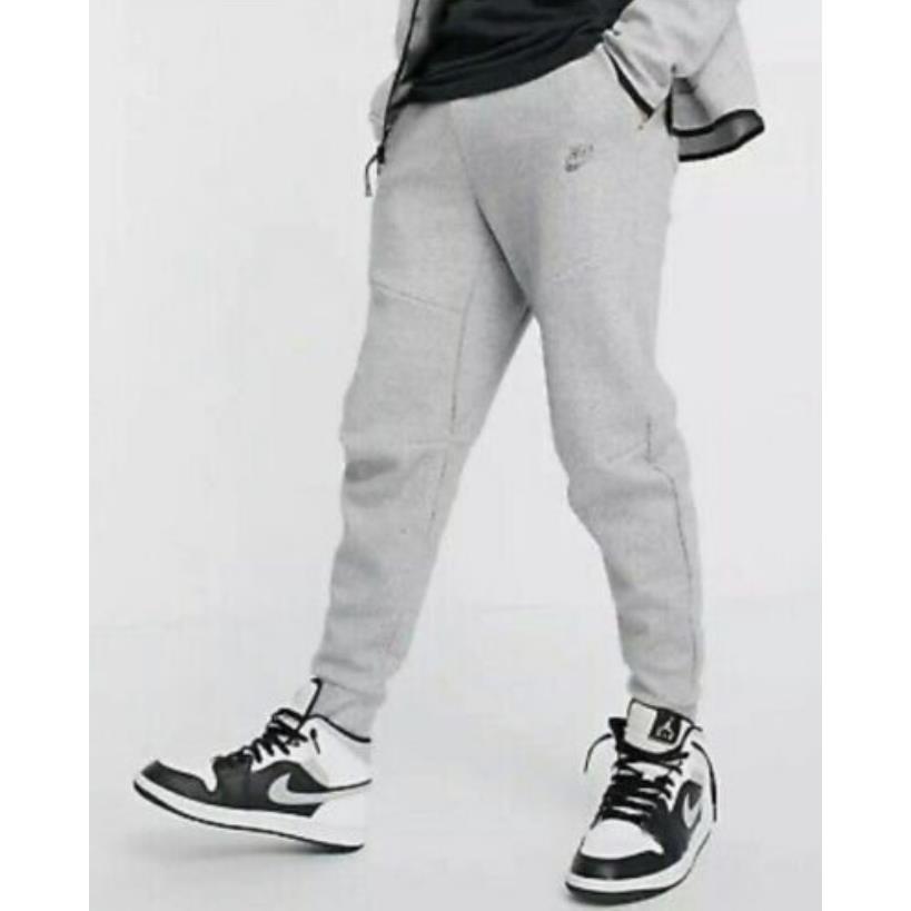 Nike Sportswear Tech Fleece Revival Joggers Men`s Size XL Grey Black