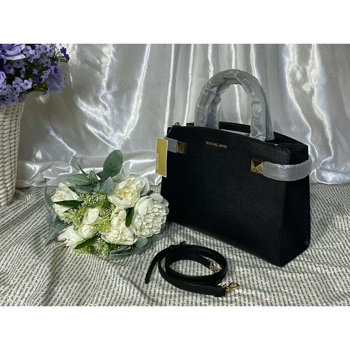 Michael kors karla medium hotsell