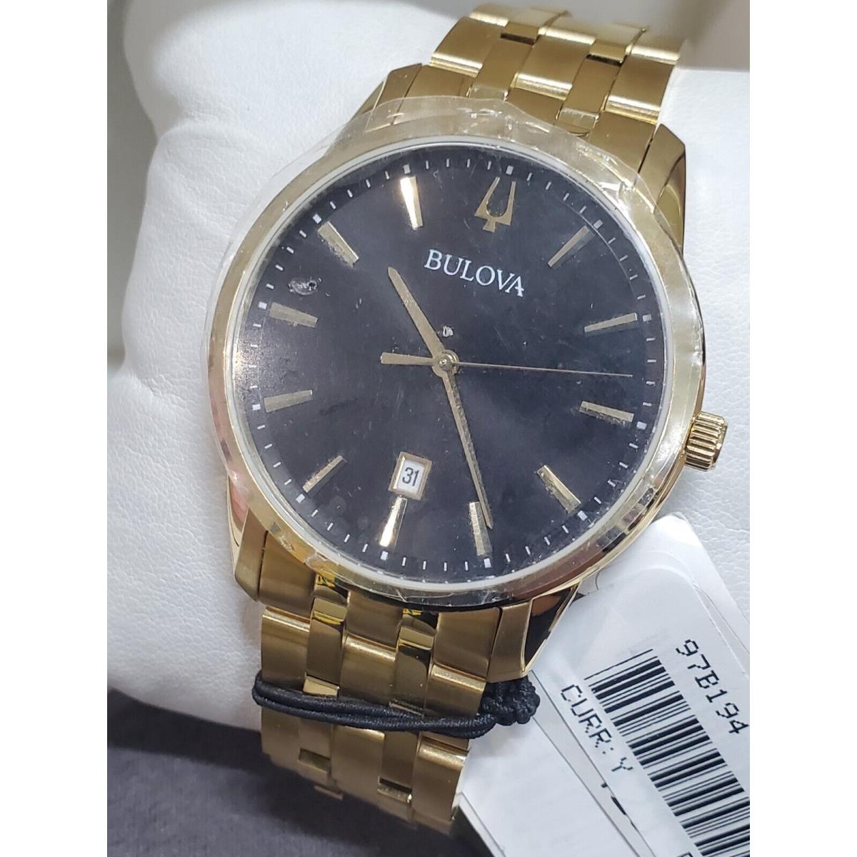 Bulova Men`s Classic Sutton Gold / Black Dial Date Watch 97B194