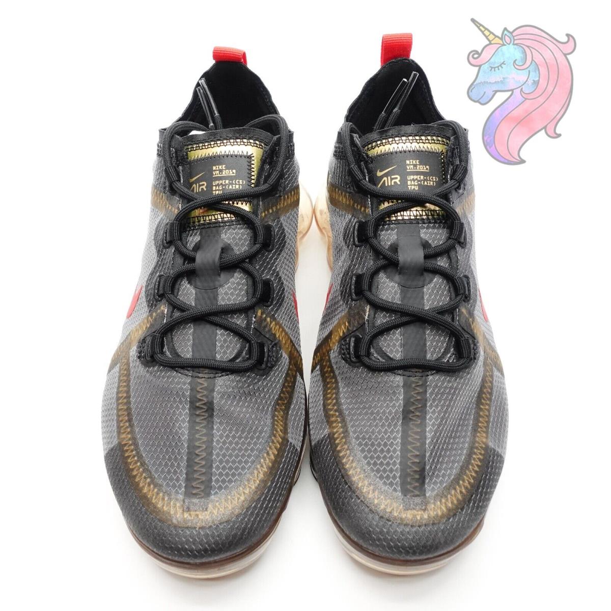 Nike shoes Air Vapormax - Black / Metallic Gold 4