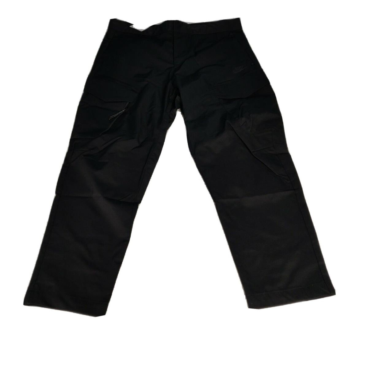 Nike Sportswear Tech Essentials Woven Utility Pants Men s SZ 36 DH3866-010