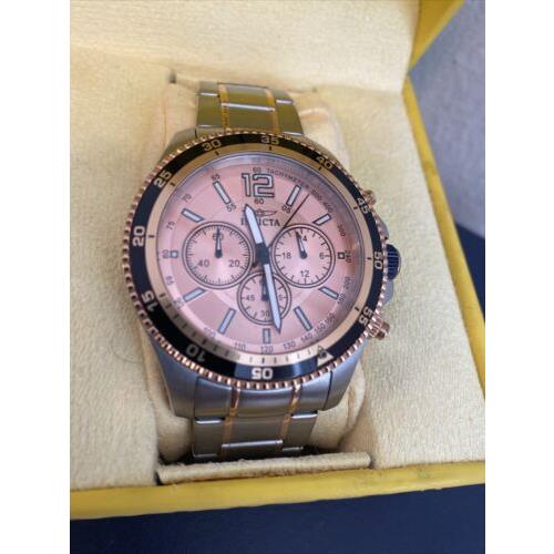 Invicta Gent s Watch Pink Silver Two Tone Bracelet Watch