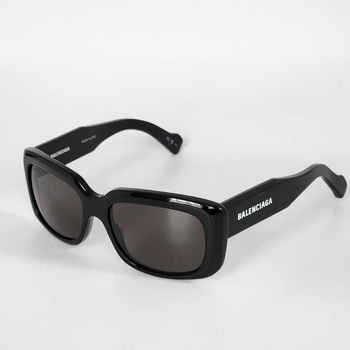 Balenciaga Paris Rectangular Unisex Sunglasses BB0072S 001 Black/grey