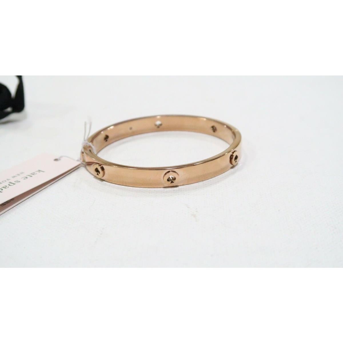 Kate spade spot on sale the spade bracelet