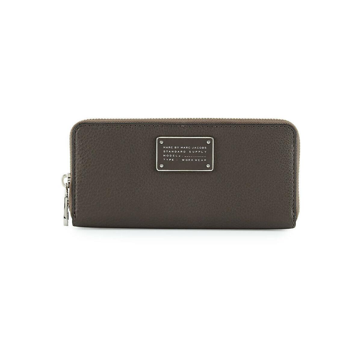 Marc Jacobs Too Hot to Handle Zip Around Continental Wallet Grey Authentc