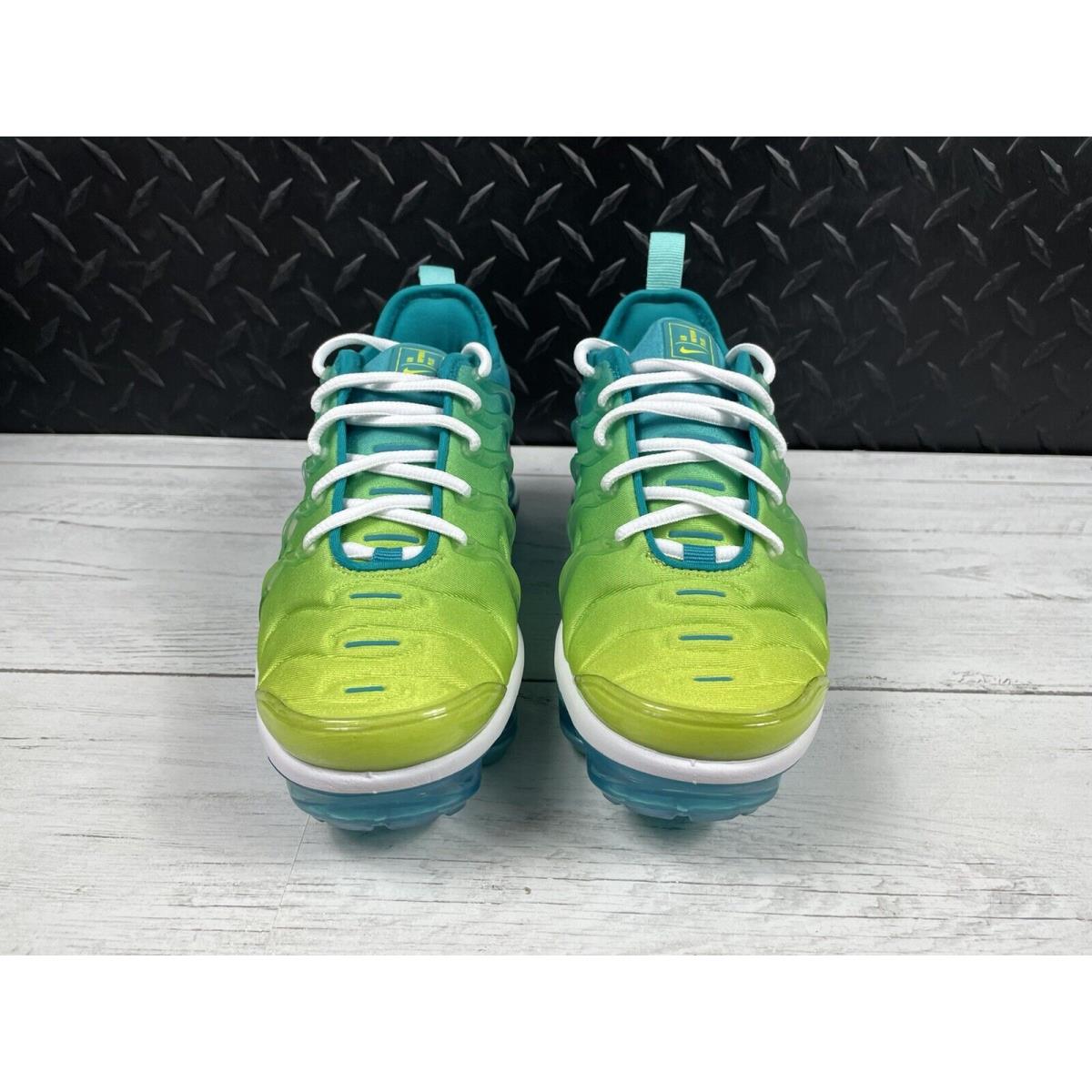 Vapormax plus 2024 lemon lime