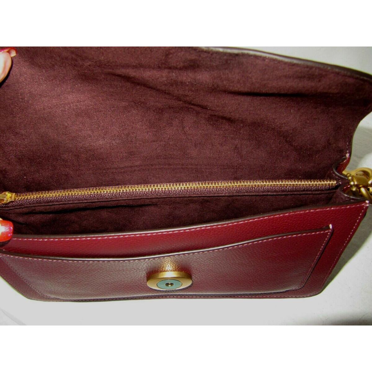 Coach  bag  Tabby - Wine Handle/Strap, Brass Hardware, Wine Exterior 8