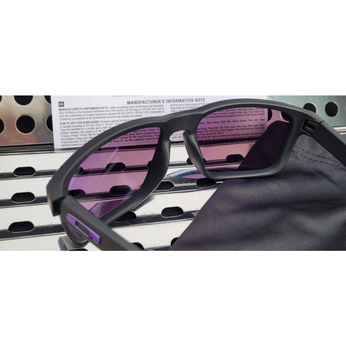 New Oakley HOLBROOK XL 9017-2059 Sunglasses Matte Black w/ Prizm Violet  Iridium