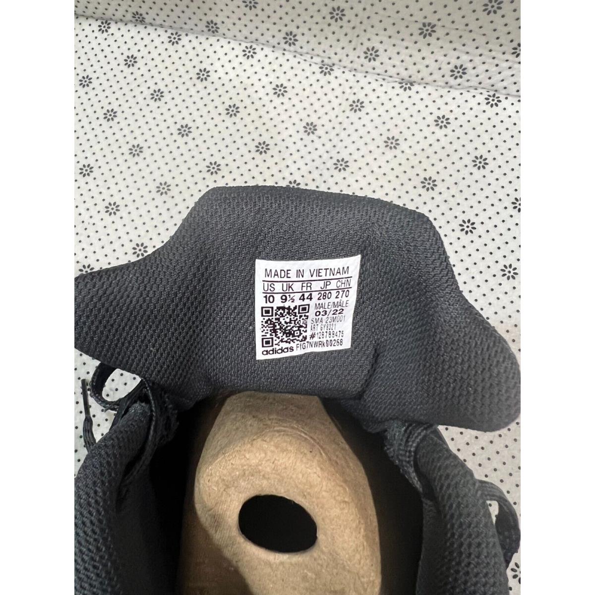 Adidas shoes  - Carbon/Grey Four 6