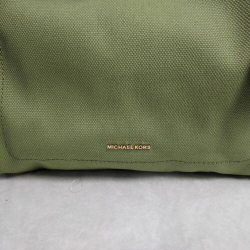 Michael kors isla hot sale grab bag