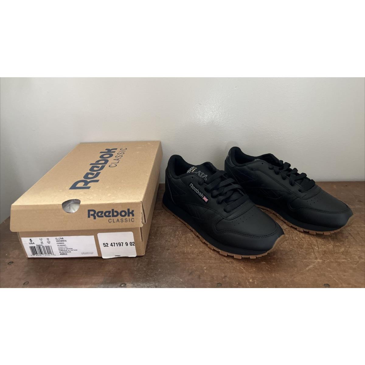 Reebok Classic Black Leather 49802 Womens Sneakers Shoes- Size 5
