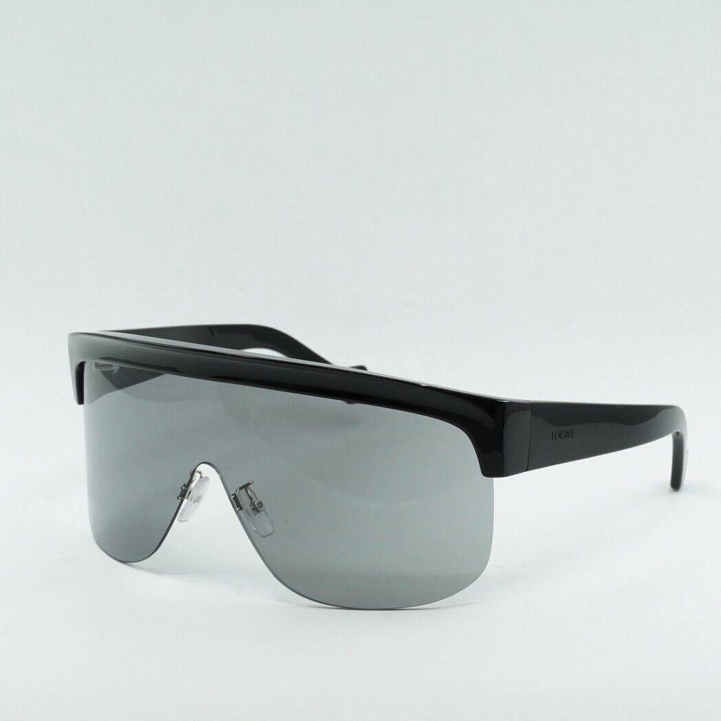 Loewe LW40034U 01A Black/smoke --130 Sunglasses