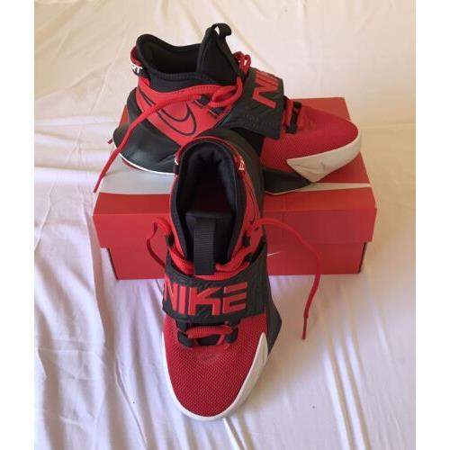 Nike Boys Future Court 3 University Red Black Basketball Shoes Sneakers 2Y