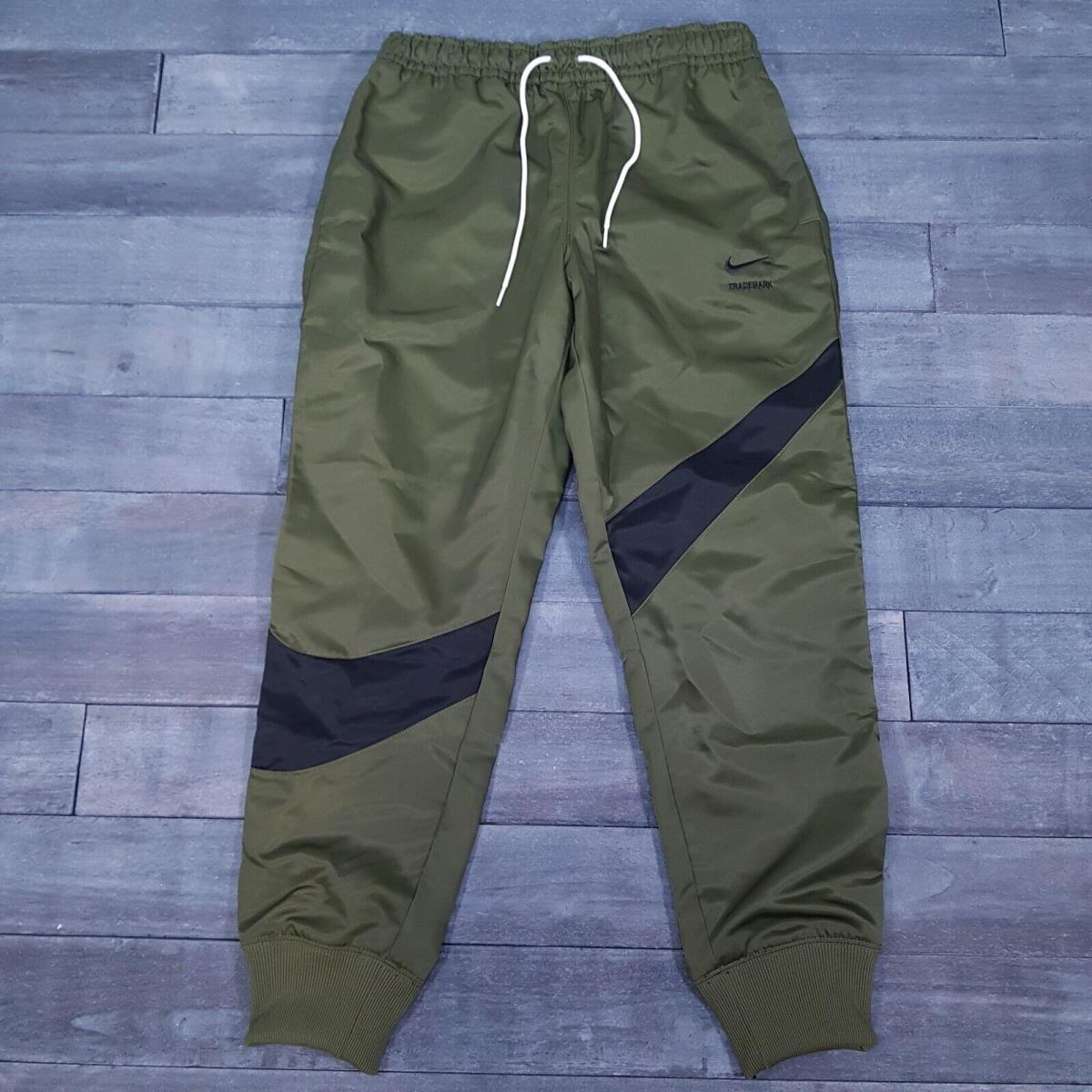 Nike Sportswear Big Swoosh Water Repellent Jogger Pants Mens Large Rough Green